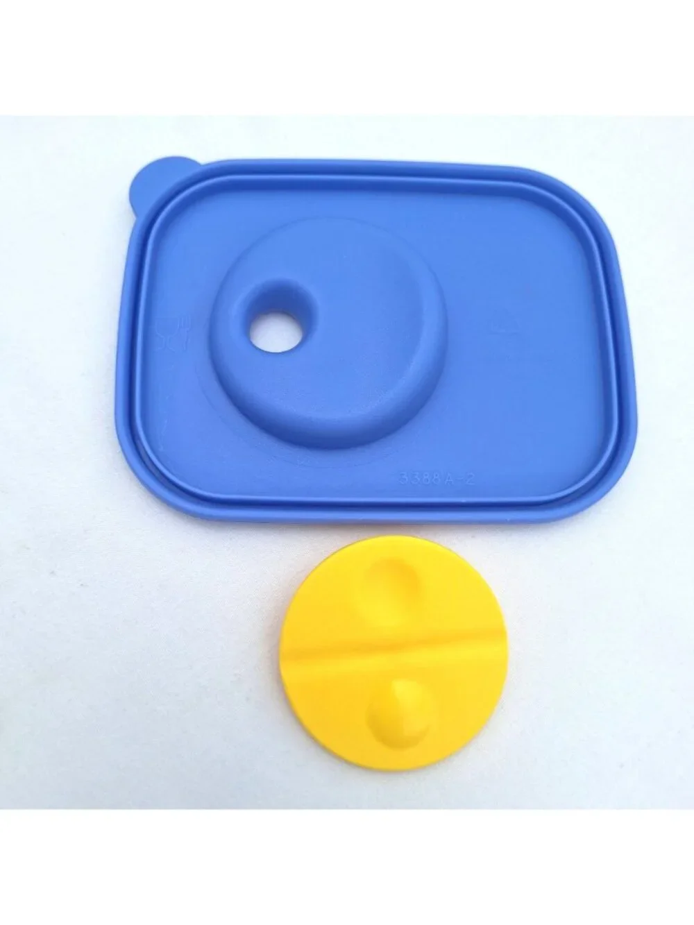 Tupperware Rock N Serve Blue Replacement Seal For 1 Cup Container Yellow Vent